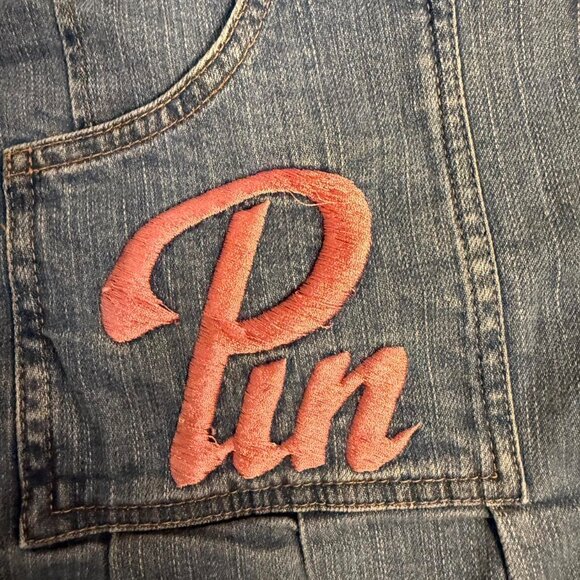 Dolce & Gabbana/D&G “Pin Up” mini skirt - Picture 4 of 5